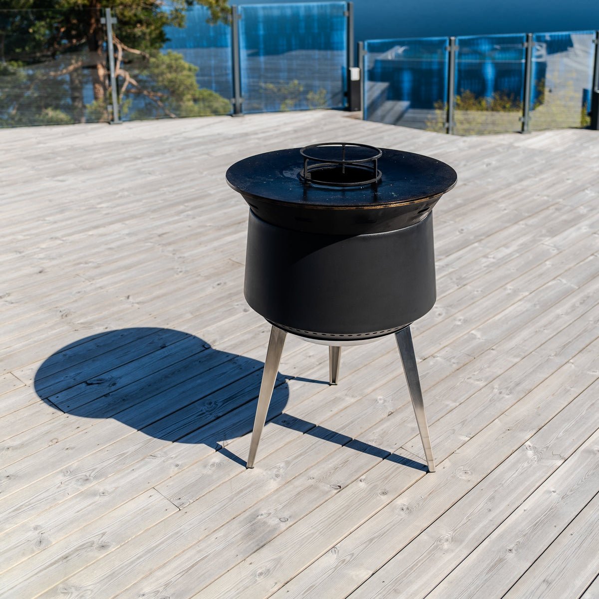 Set: Juna Pluss + Feuerplatten-Grill + Deckel